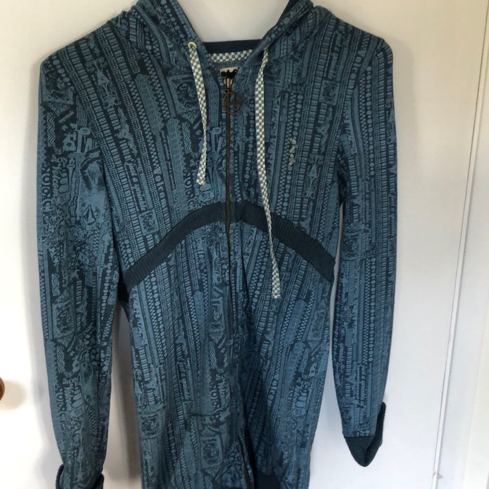 Zip up sweater